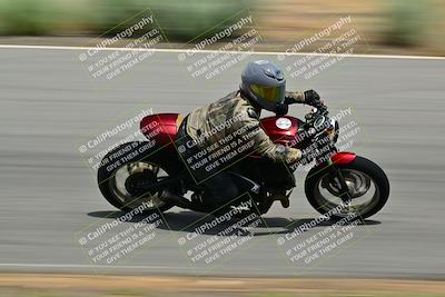 media/May-31-2025-Classic Track Day (Sat) [[da23ab3028]]/Group C/Session 4 (Turns 4 and 6)/